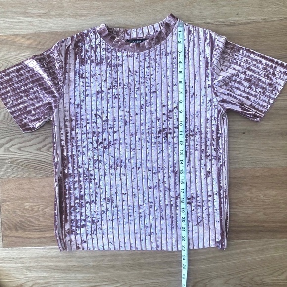 PINK VELVET  SHORT SLEEVES T-SHIRT XS - Picture 5 of 9
